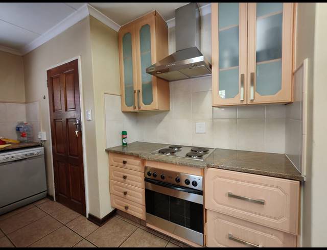 3 BEDROOM TOWNHOUSE FOR SALE IN THREE RIVERS PROPER